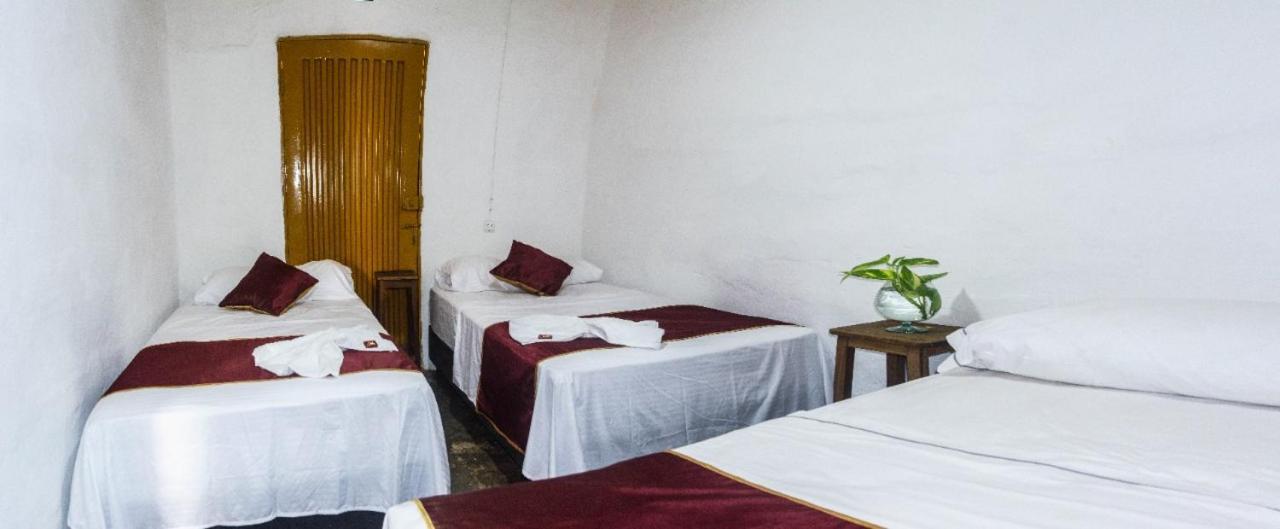 Hostel Tatacoa Вільяв'єха Екстер'єр фото